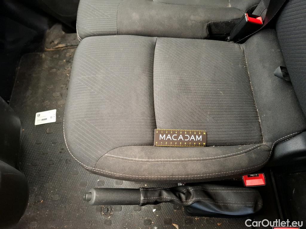  Renault  Trafic RENAULT  / 2019 / 4P / Fourgon tole FG GCF L1H1 1000 dCi 120 #21