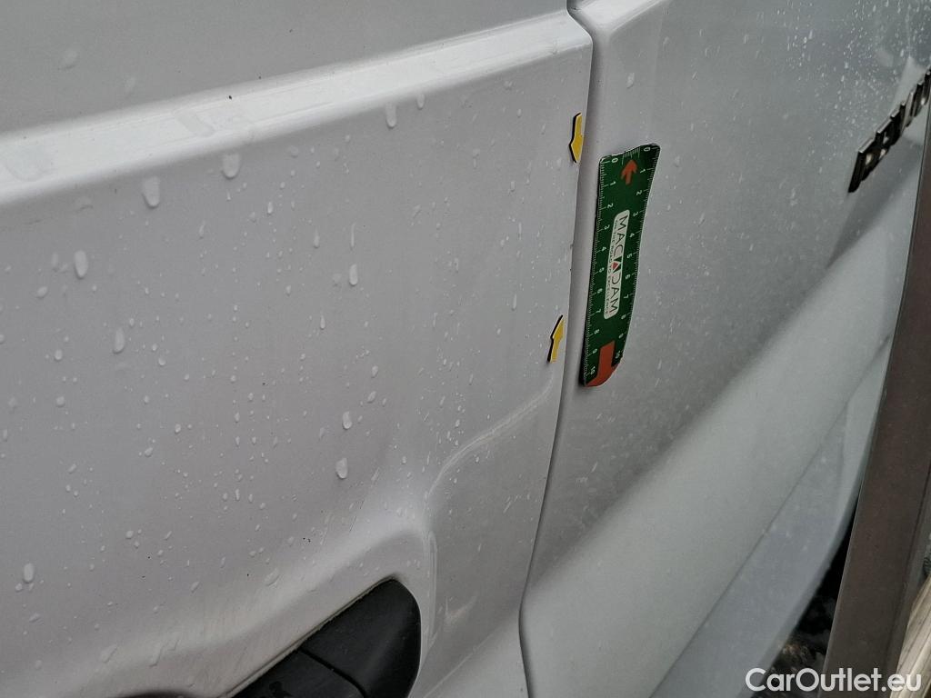  Renault  Trafic RENAULT  VU 4p Fourgon FG GCFL1H1 1000 dCi95 Stop&Start E6 #9