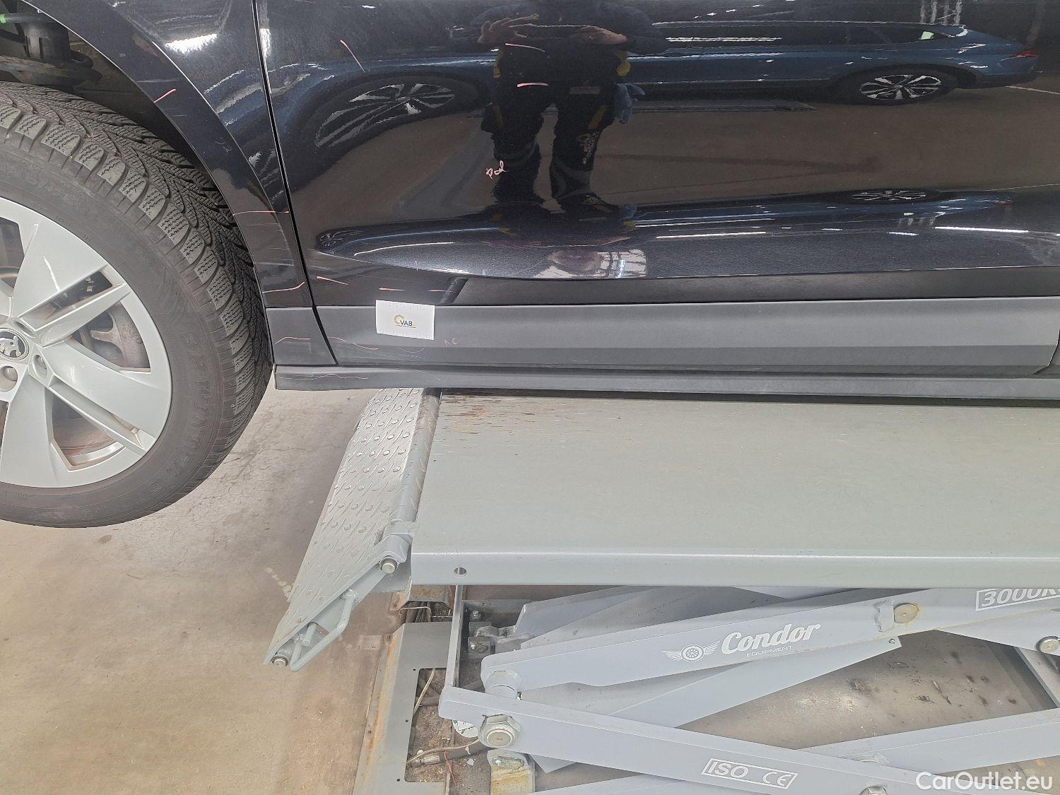  Skoda  ENYAQ Skoda,  '21 BEV, Skoda  iV 80 5d #29