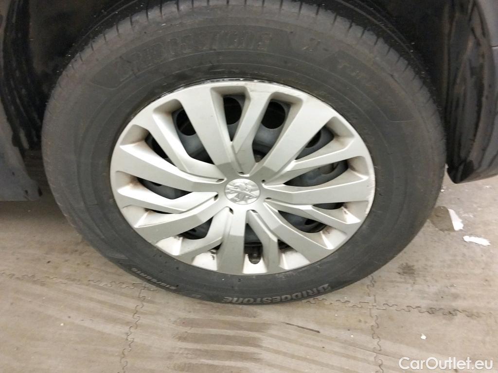  Peugeot  RIFTER PEUGEOT  / 2018 / 4P / combi Active Standard BlueHDi 73kW (IND) (AC2) #18