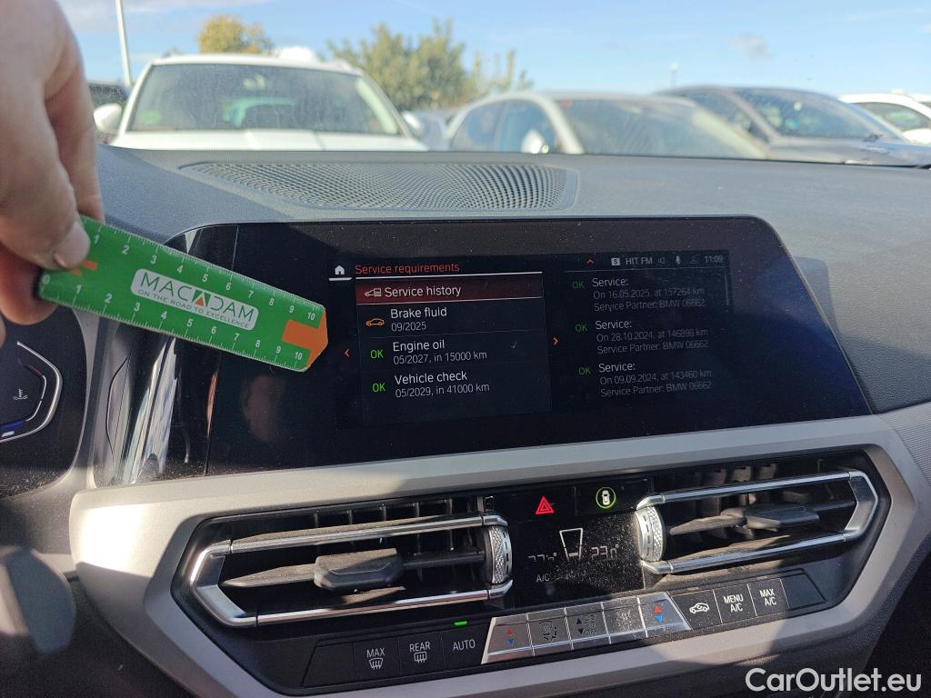  Bmw  Serie 3 BMW  / 2015 / 5P / familiar 330d Touring #20