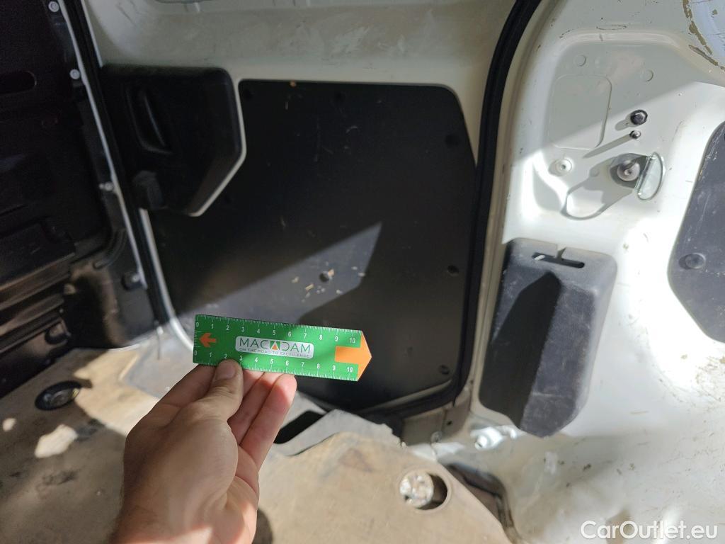  Citroen  Jumpy CITROEN  / 2016 / 4P / furgón Talla XS BlueHDi 120 S&S 6v CityVan #92