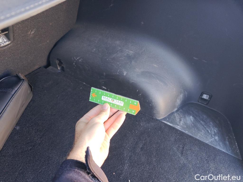  KIA  Sportage KIA  / 2022 / 5P / todoterreno 1.6 T-GDi 112kW (150CV) Concept 4X2 #24