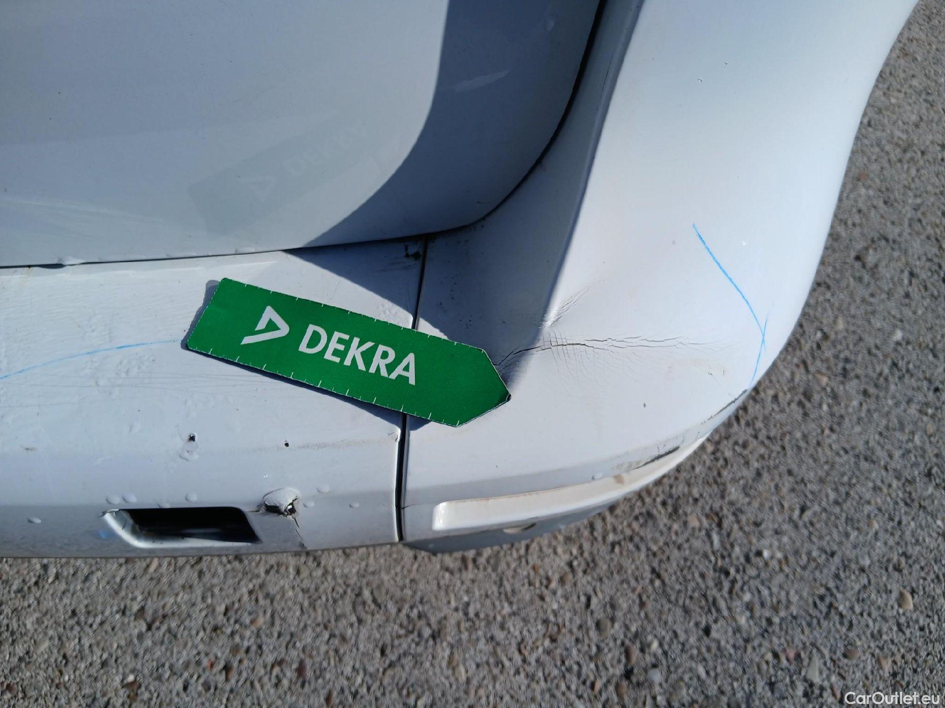  Renault  Kangoo RENAULT  Combi / 2021 / 5P / combi Life Edition One 1.5 Blue dCi 70kW(95CV) (IND)(AC) #22