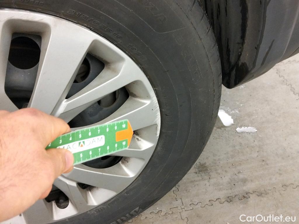  Peugeot  RIFTER PEUGEOT  / 2018 / 4P / combi Active Standard BlueHDi 73kW (IND) (AC2) #20