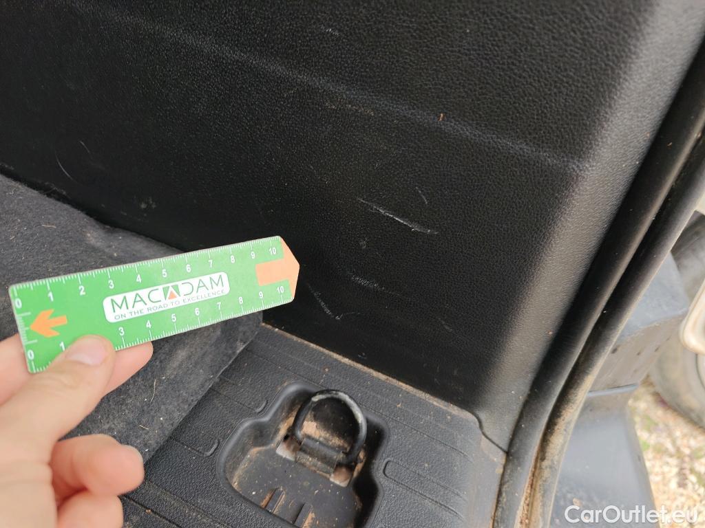  Opel  Combo OPEL  Life / 2018 / 5P / combi 1.5 TD 75kW (100CV) S/S Edition L (IND) #90