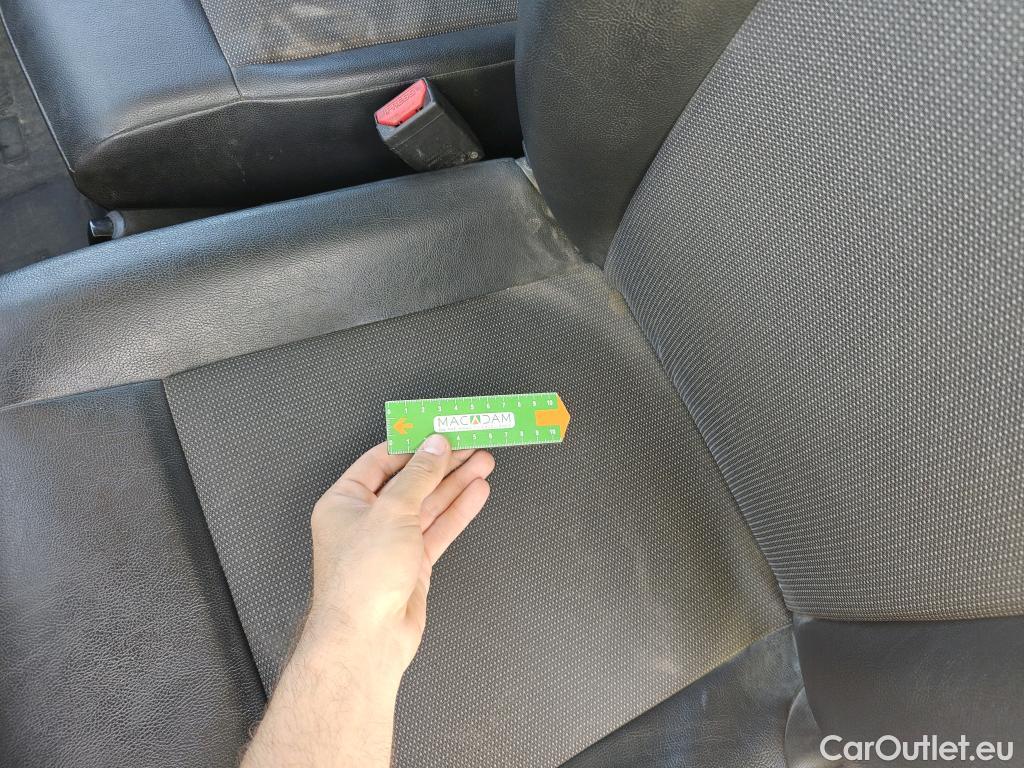  Citroen  Jumpy CITROEN  / 2016 / 4P / furgón Talla XS BlueHDi 120 S&S 6v CityVan #64