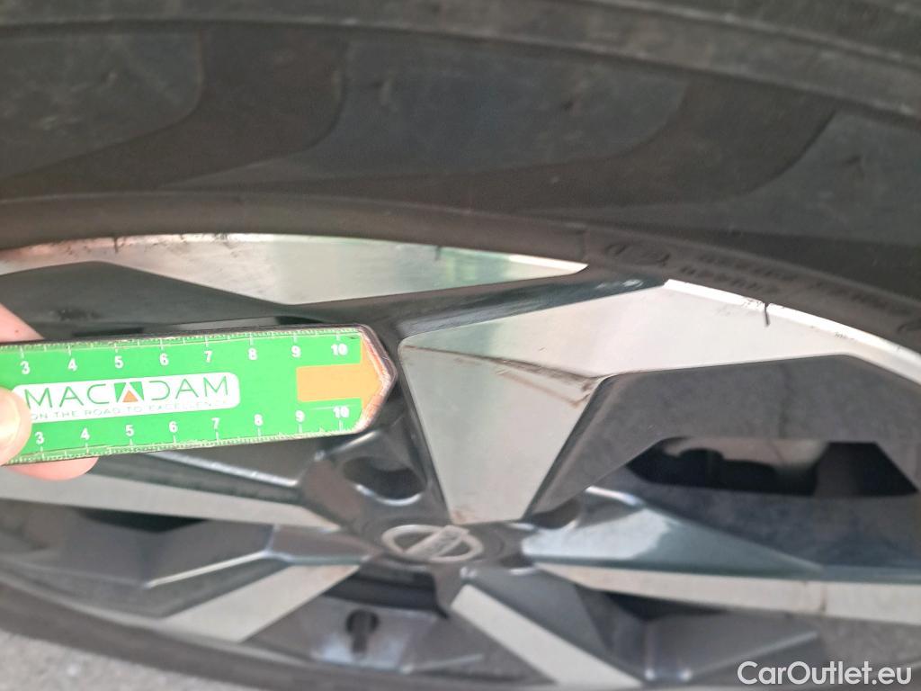  Nissan  Qashqai NISSAN  / 2021 / 5P / todoterreno DIG-T 116kW Xtronic N-Connecta (Skyline) #4