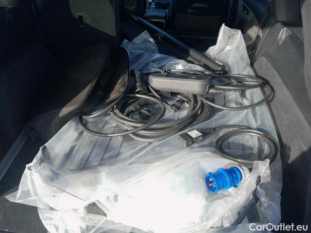  Audi  Q7 AUDI  / 2019 / 5P / todoterreno S line 55 TFSIe 280kW(381CV) quattro tip #9