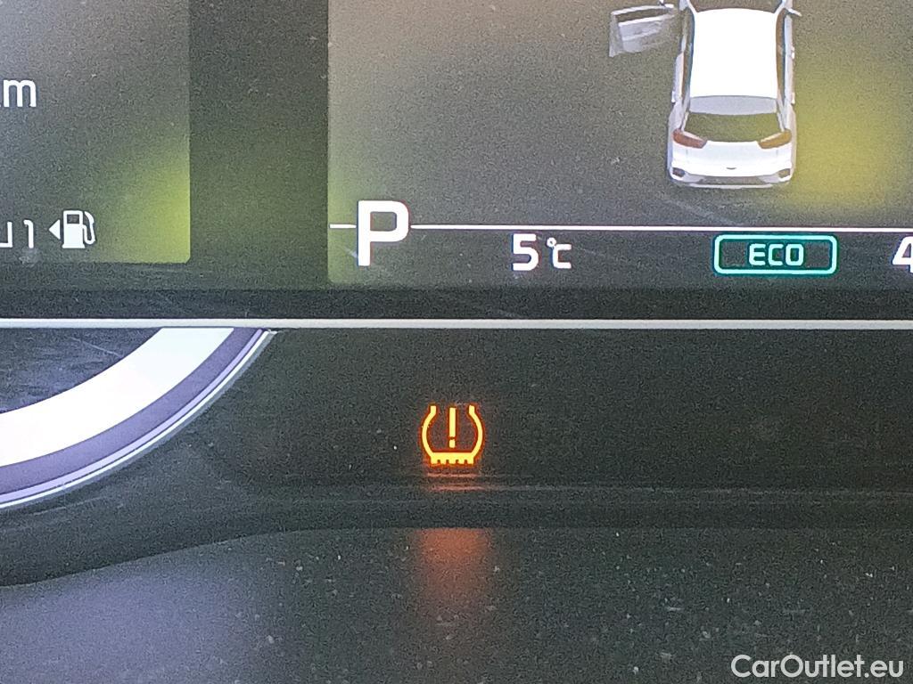  KIA  Niro KIA  / 2019 / 5P / crossover 1.6 GDi HEV 104kW (141CV) Drive #54