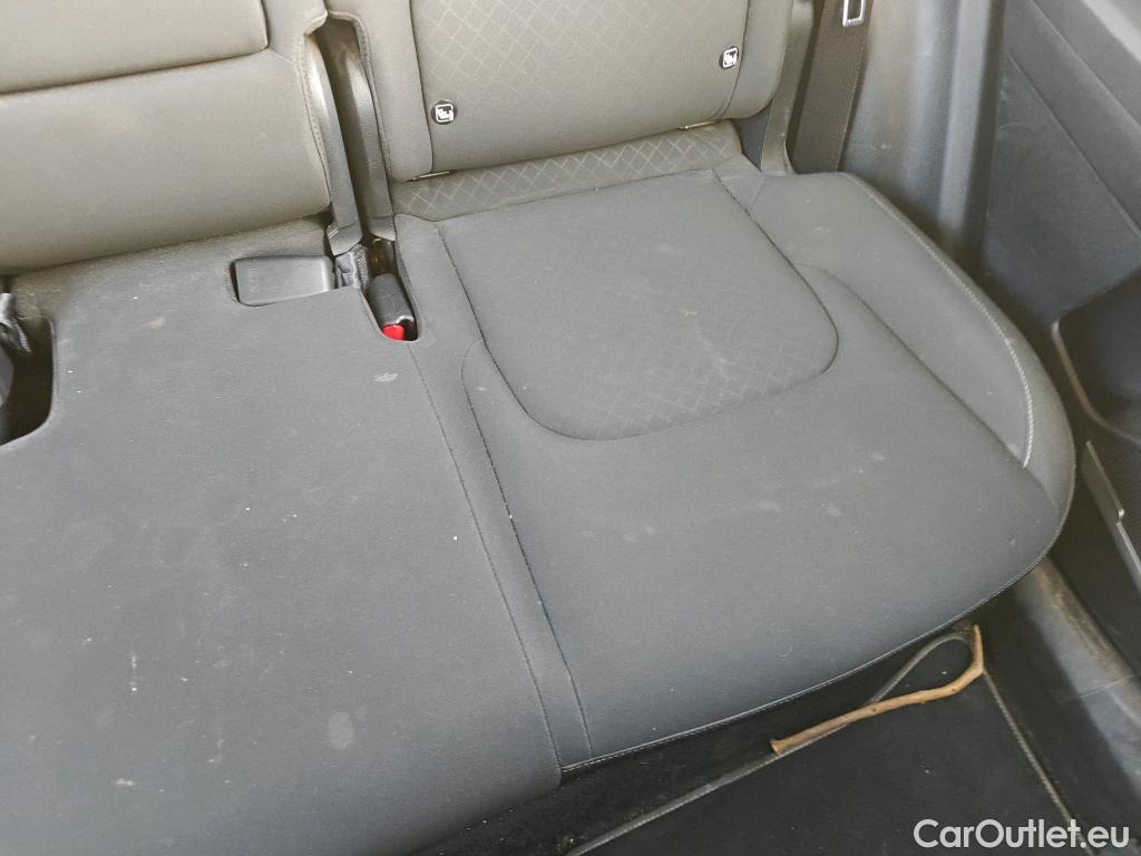  KIA  Sportage KIA  / 2022 / 5P / todoterreno 1.6 T-GDi 112kW (150CV) Concept 4X2 #12