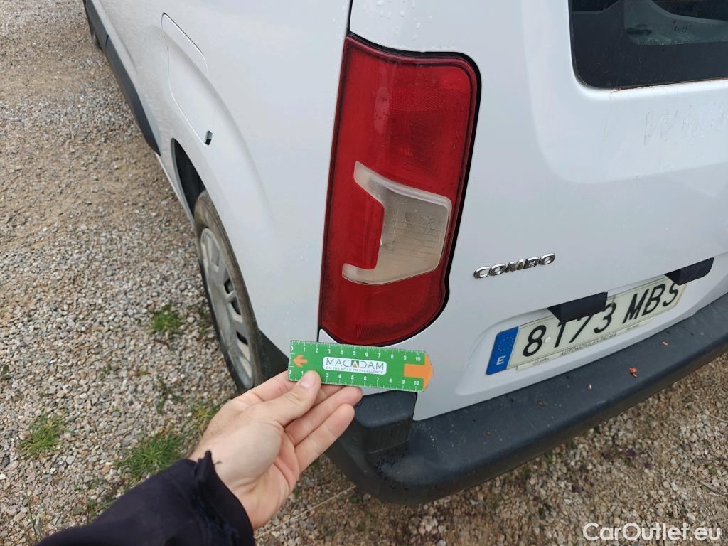  Opel  Combo OPEL  Life / 2018 / 5P / combi 1.5 TD 75kW (100CV) S/S Edition L (IND) #13