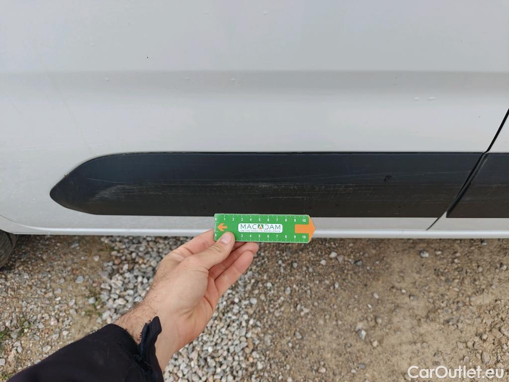  Opel  Combo OPEL  Life / 2018 / 5P / combi 1.5 TD 75kW (100CV) S/S Edition L (IND) #78