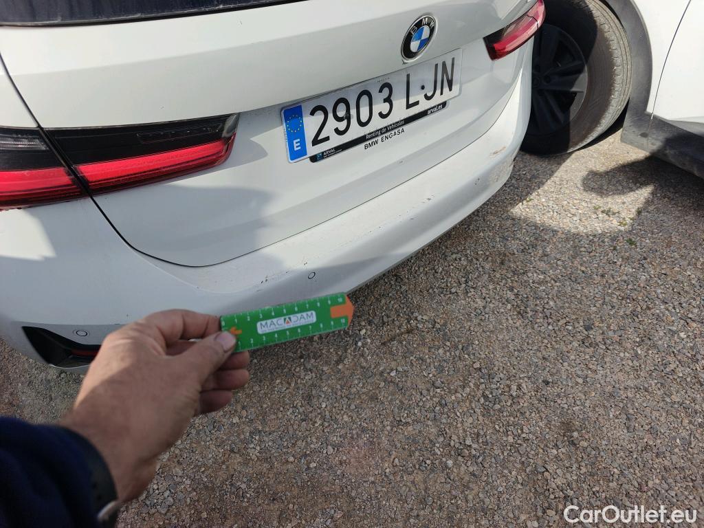  Bmw  Serie 3 BMW  / 2015 / 5P / familiar 330d Touring #15