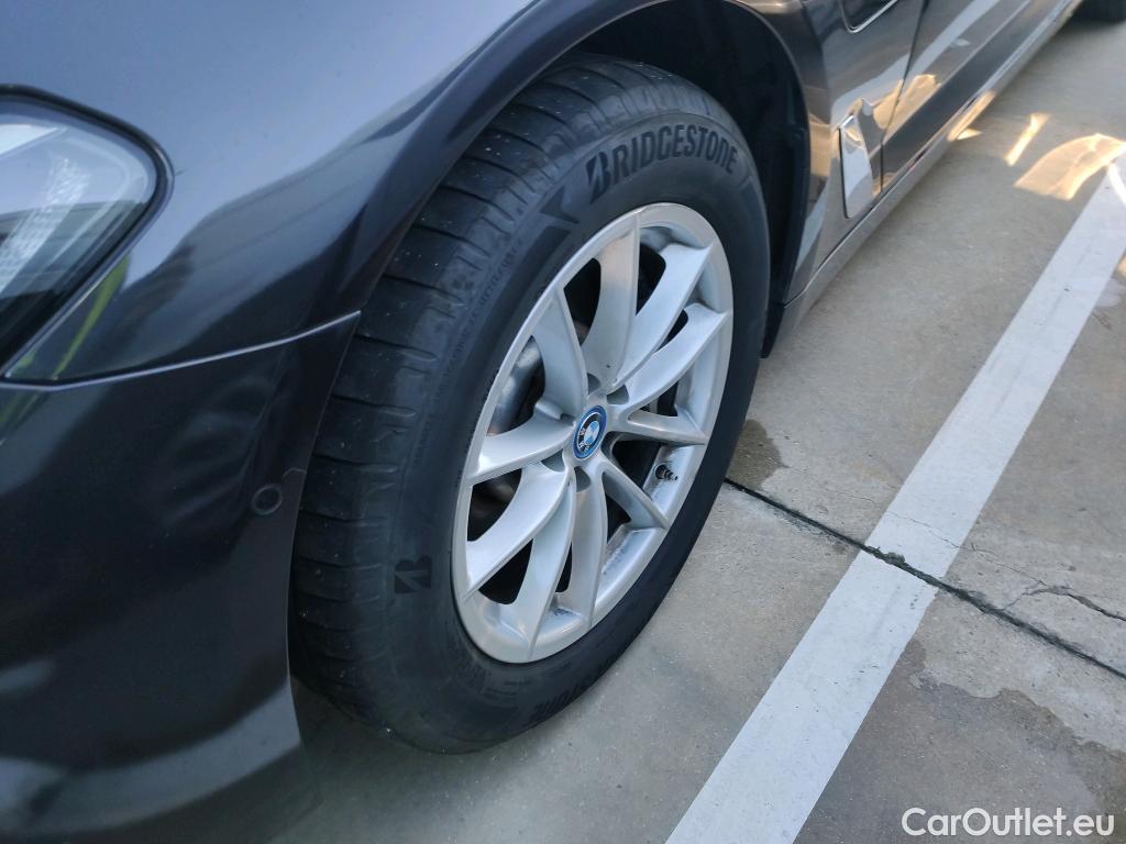  Bmw  Serie 5 BMW  / 2020 / 4P / sedán 530e #9