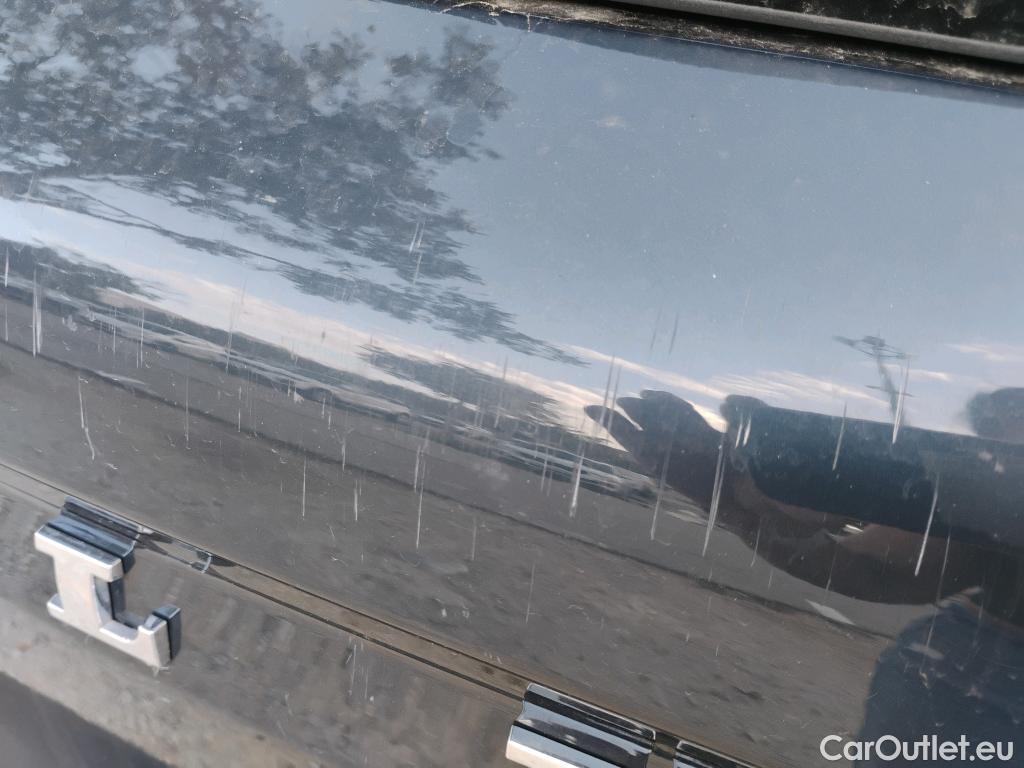  Volvo  XC 40 VOLVO XC40 / 2017 / 5P / todoterreno 1.5 T4 Twin Recharge R-Design Auto #3