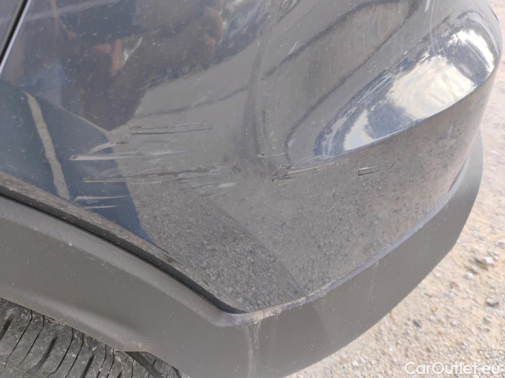  Volvo  XC 40 VOLVO XC40 / 2017 / 5P / todoterreno 1.5 T4 Twin Recharge R-Design Auto #29