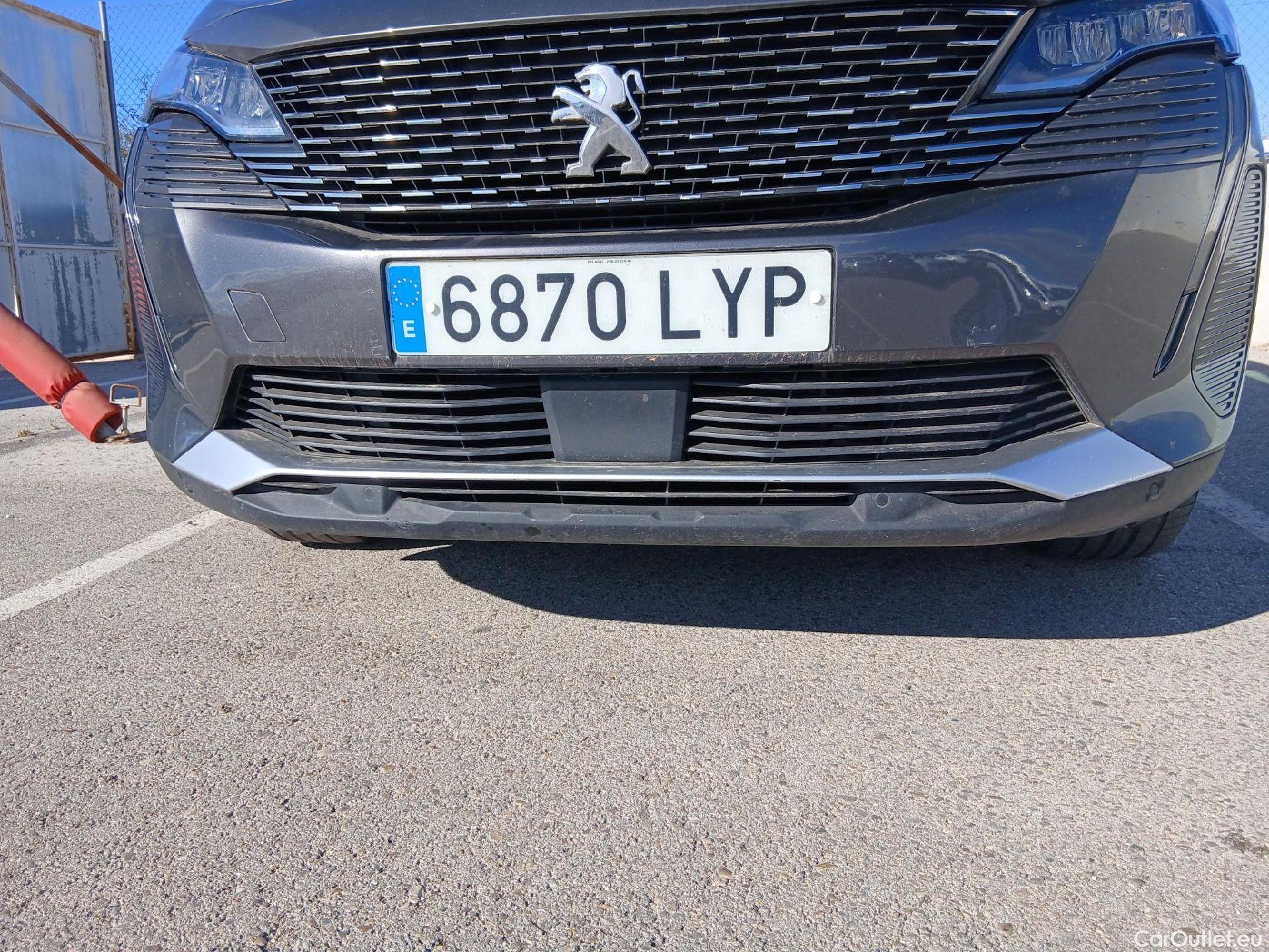  Peugeot  3008 PEUGEOT  / 2020 / 5P / todoterreno 1.5 BlueHDi 96kW (130CV) S&S Allure EAT8 #12