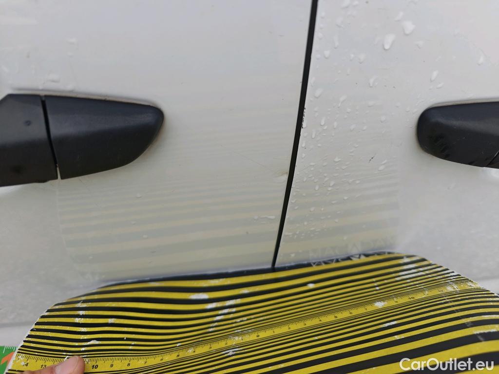  Opel  Combo OPEL  / 2018 / 4P / furgón derivado de turismo 1.5TD 75kW (100CV) Express XL H1 1000kg #73