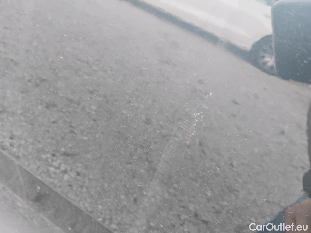  Volvo  XC 40 VOLVO XC40 / 2017 / 5P / todoterreno 1.5 T4 Twin Recharge R-Design Auto #37