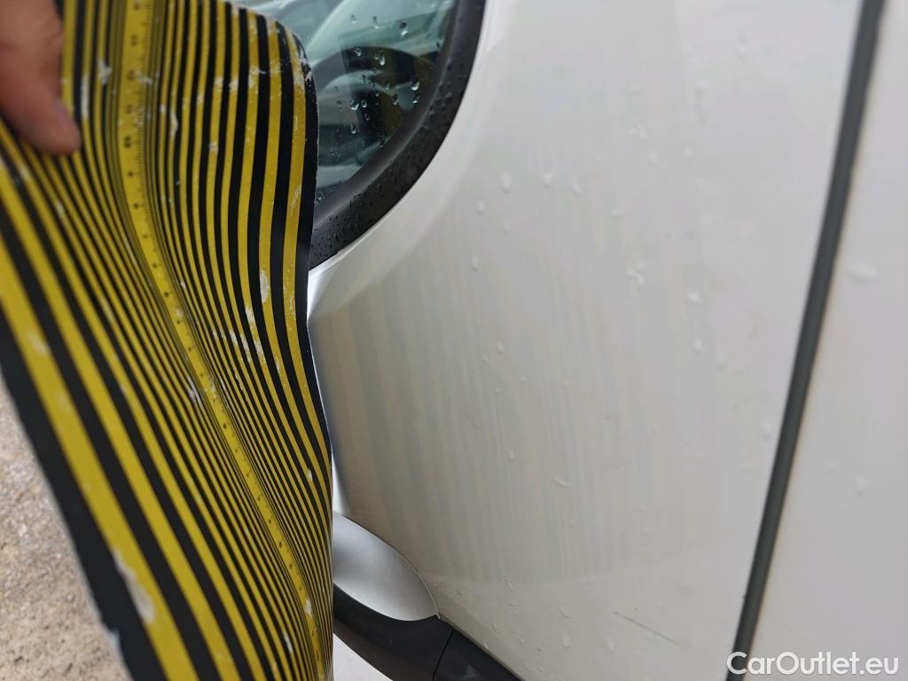  Opel  Combo OPEL  / 2018 / 4P / furgón derivado de turismo 1.5TD 75kW (100CV) Express XL H1 1000kg #30