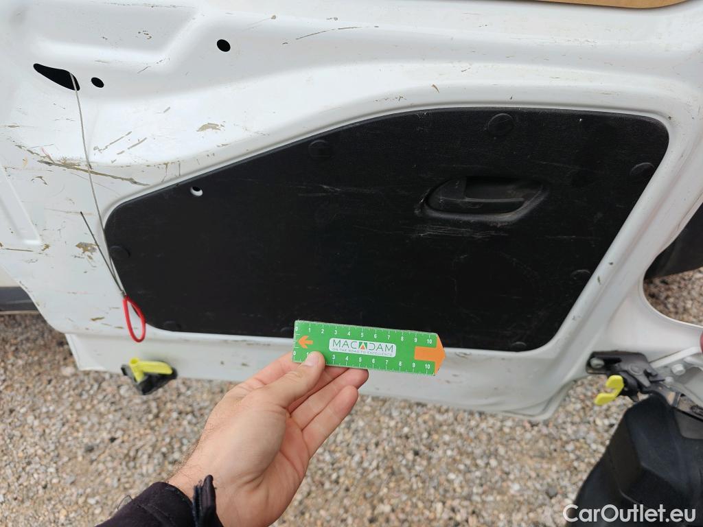  Opel  Combo OPEL  / 2018 / 4P / furgón derivado de turismo 1.5TD 75kW (100CV) Express XL H1 1000kg #60