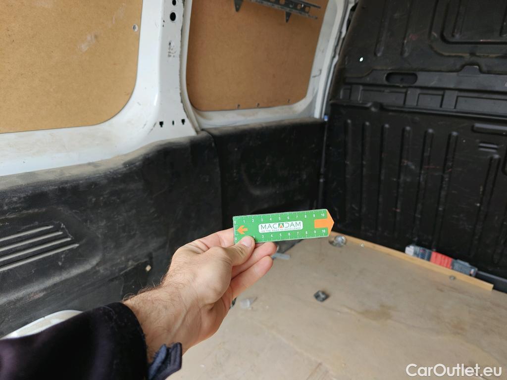  Opel  Combo OPEL  / 2018 / 4P / furgón derivado de turismo 1.5TD 75kW (100CV) Express XL H1 1000kg #7