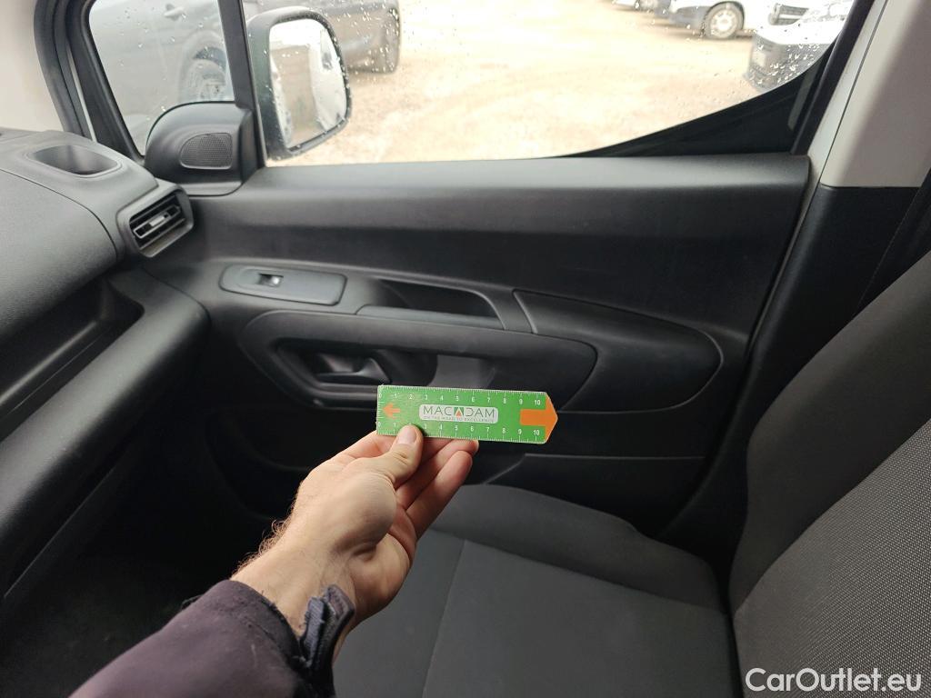  Opel  Combo OPEL  / 2018 / 4P / furgón derivado de turismo 1.5TD 75kW (100CV) Express XL H1 1000kg #49