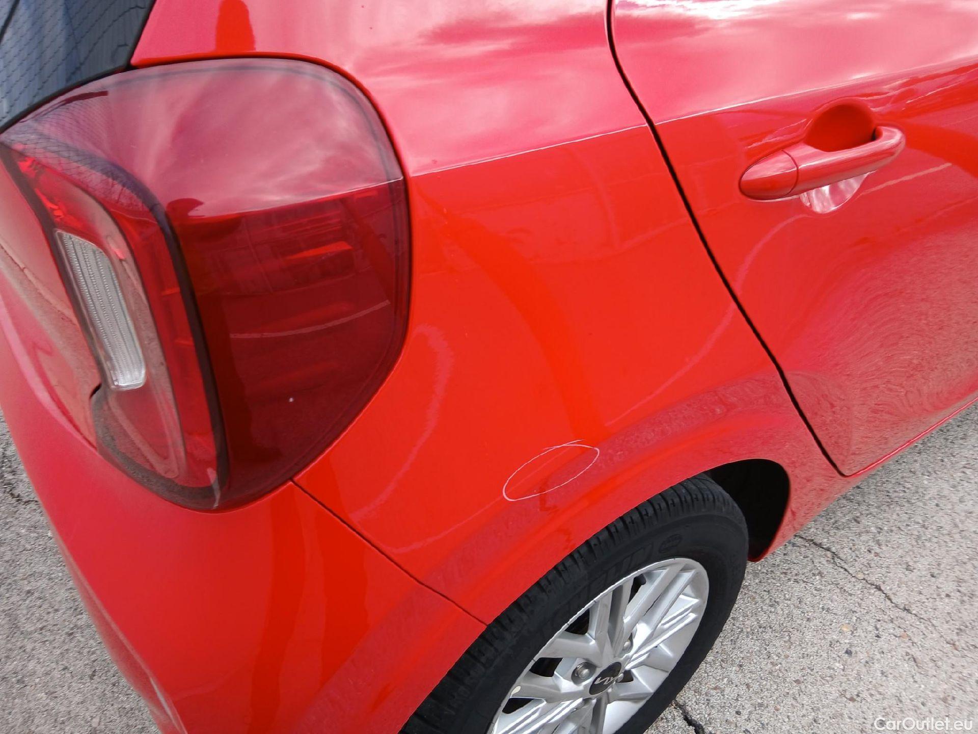  KIA  Picanto KIA  / 2020 / 5P / berlina con portón 1.0 DPi 49kW (67CV) Concept Pack Comfort #19