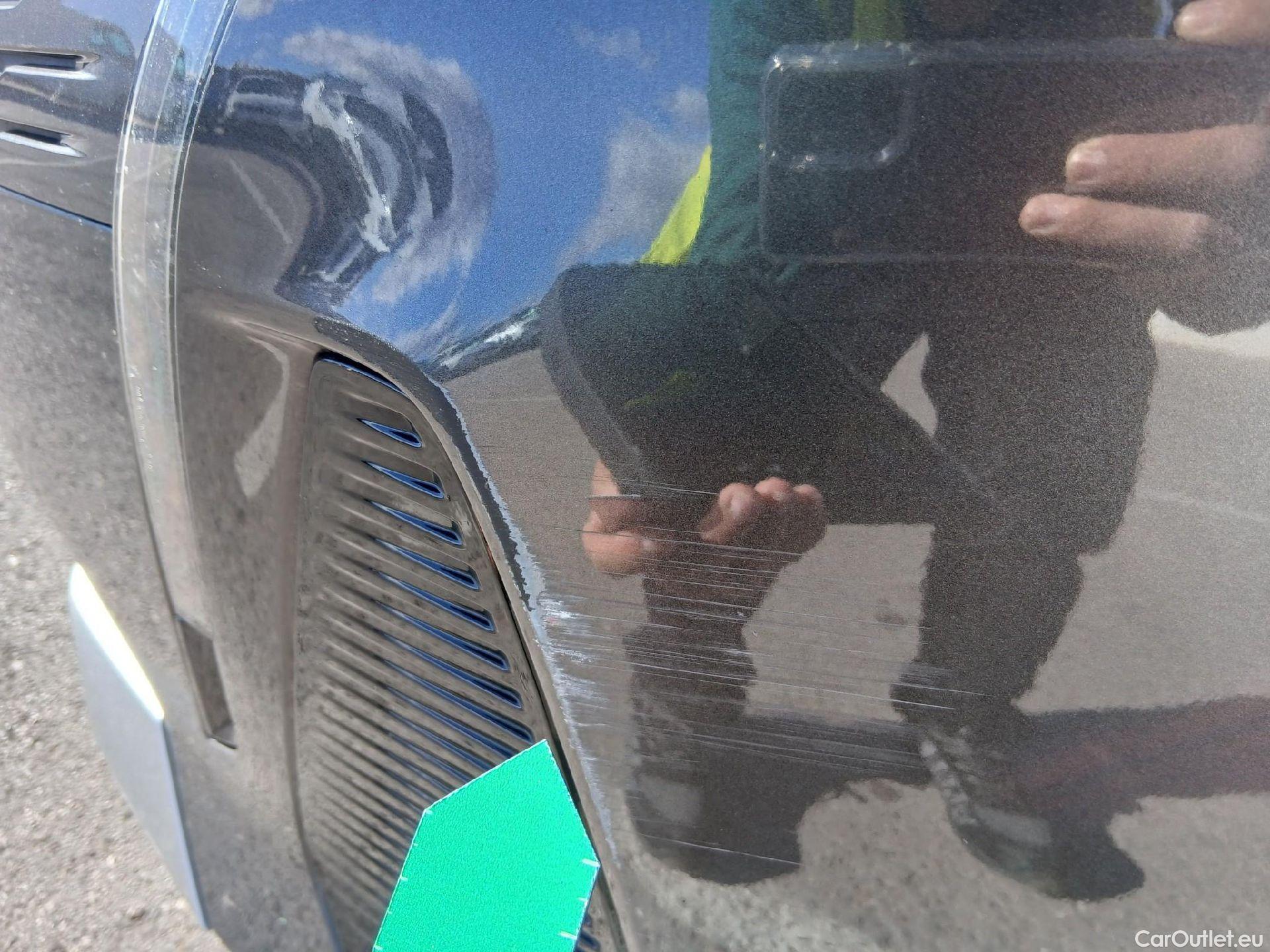  Peugeot  3008 PEUGEOT  / 2020 / 5P / todoterreno 1.5 BlueHDi 96kW (130CV) S&S Allure EAT8 #4