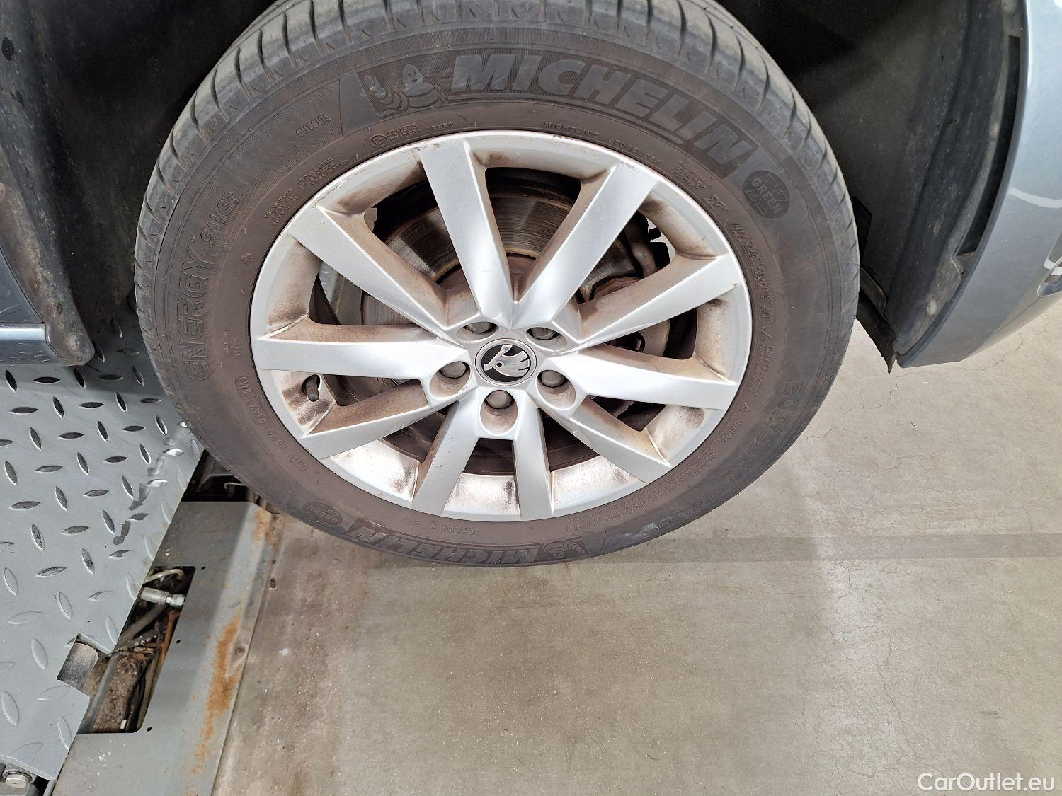  Skoda  Scala Skoda,  '19, Skoda  1.0 TSI 85kW Ambition 5d #1