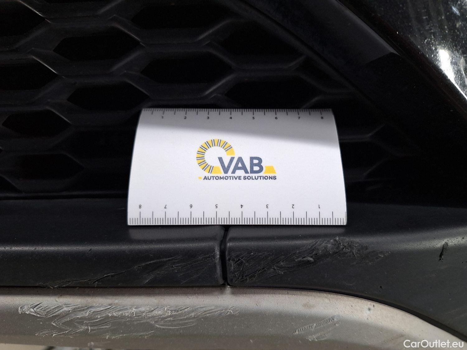  Jaguar  E-PACE Jaguar,  '17, Jaguar  D150 Aut. AWD S 5d #8