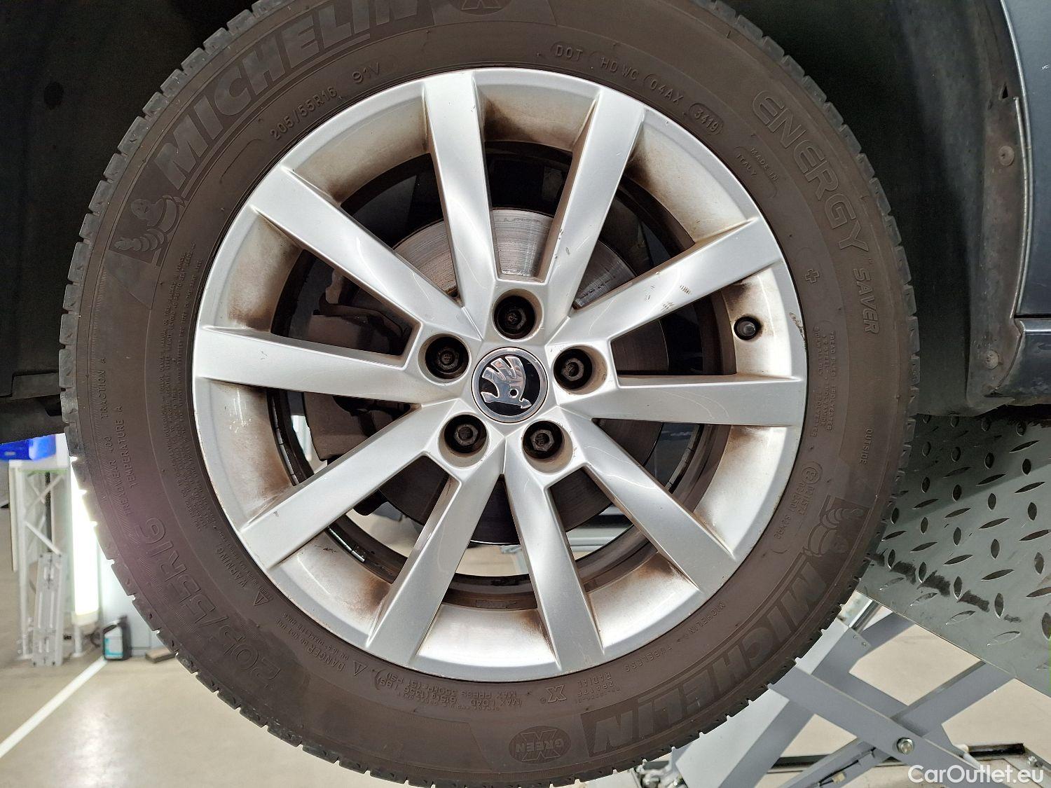  Skoda  Scala Skoda,  '19, Skoda  1.0 TSI 85kW Ambition 5d #8