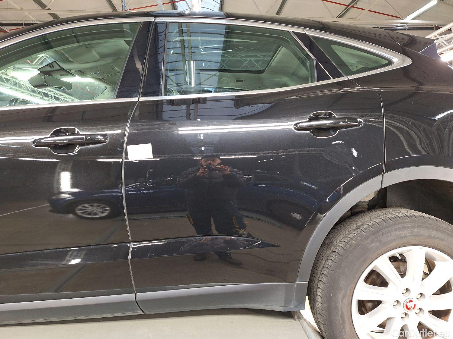  Jaguar  E-PACE Jaguar,  '17, Jaguar  D150 Aut. AWD S 5d #38