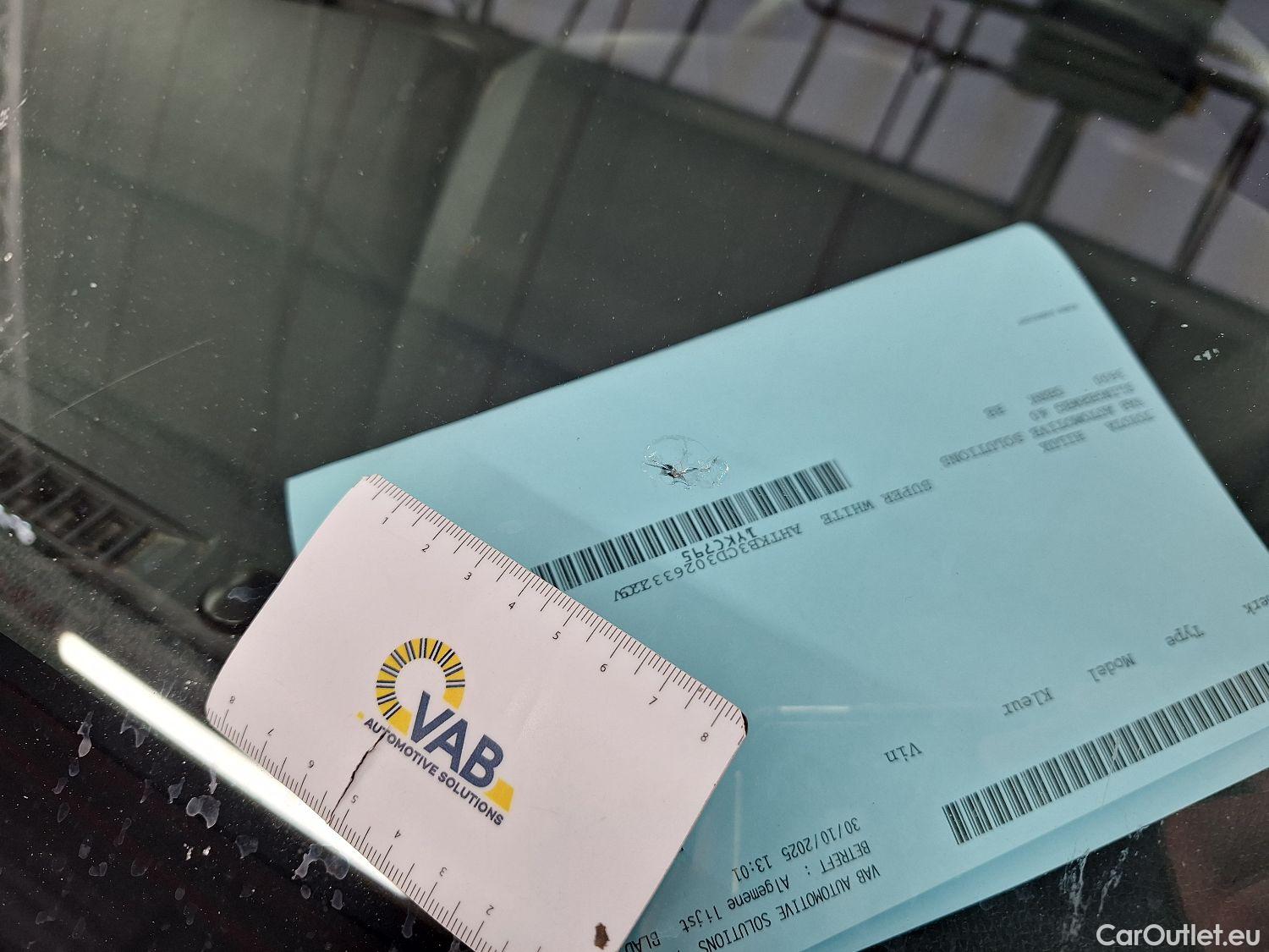  Toyota  Hilux Toyota, _Hi-Lux '16, Toyota  2.4 D-4D Double Cab Active 4d #7