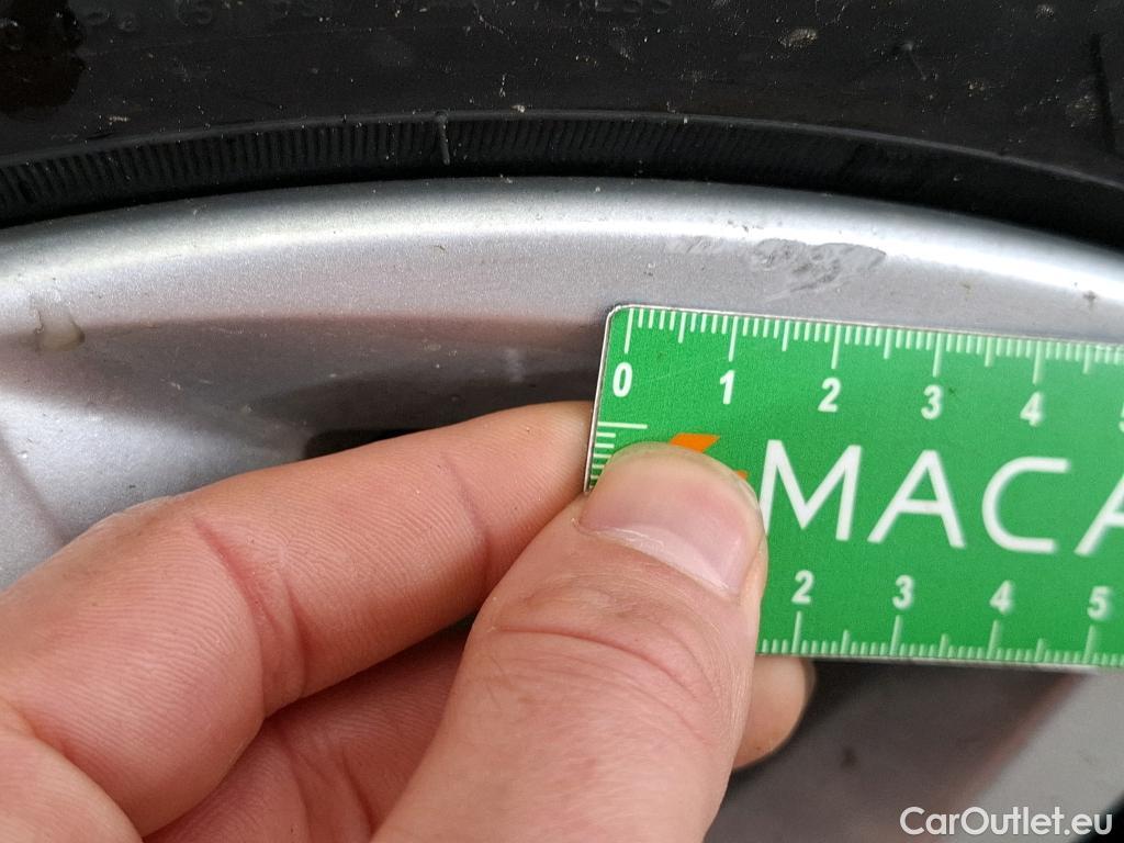  Seat  Leon SEAT  Sportstourer / 2020 / 5P / Break 2.0 TDI 150 DSG S&S Style Business #25