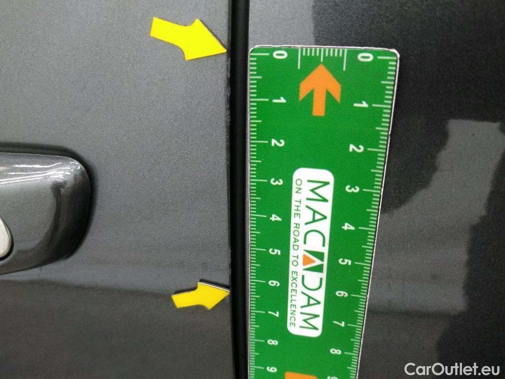  Peugeot  2008  Allure Business 1.2 PureTech 130CV BVA8 E6d #28