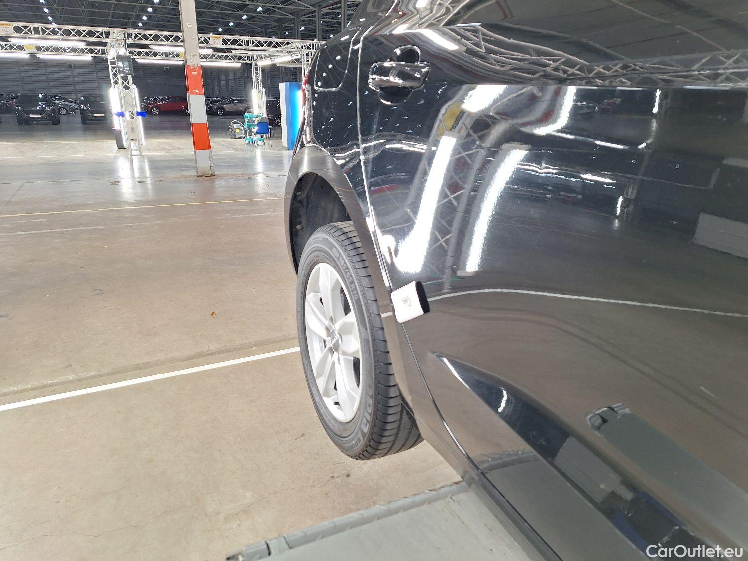  Audi  A1 Sportback Audi, A1 SB '18, Audi  1.0 25 TFSI 70kW 5d #17