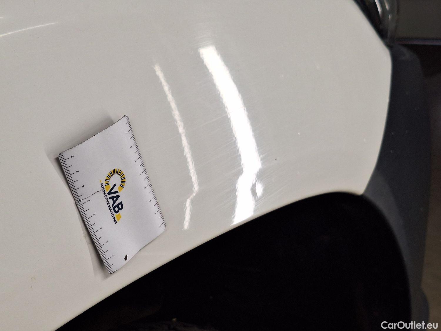  Toyota  Hilux Toyota, _Hi-Lux '16, Toyota  2.4 D-4D Double Cab Active 4d #9