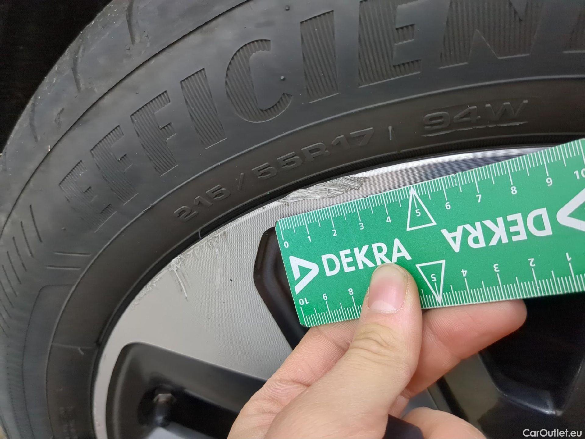  KIA  Niro  e- Premium 64kWh BVA #6