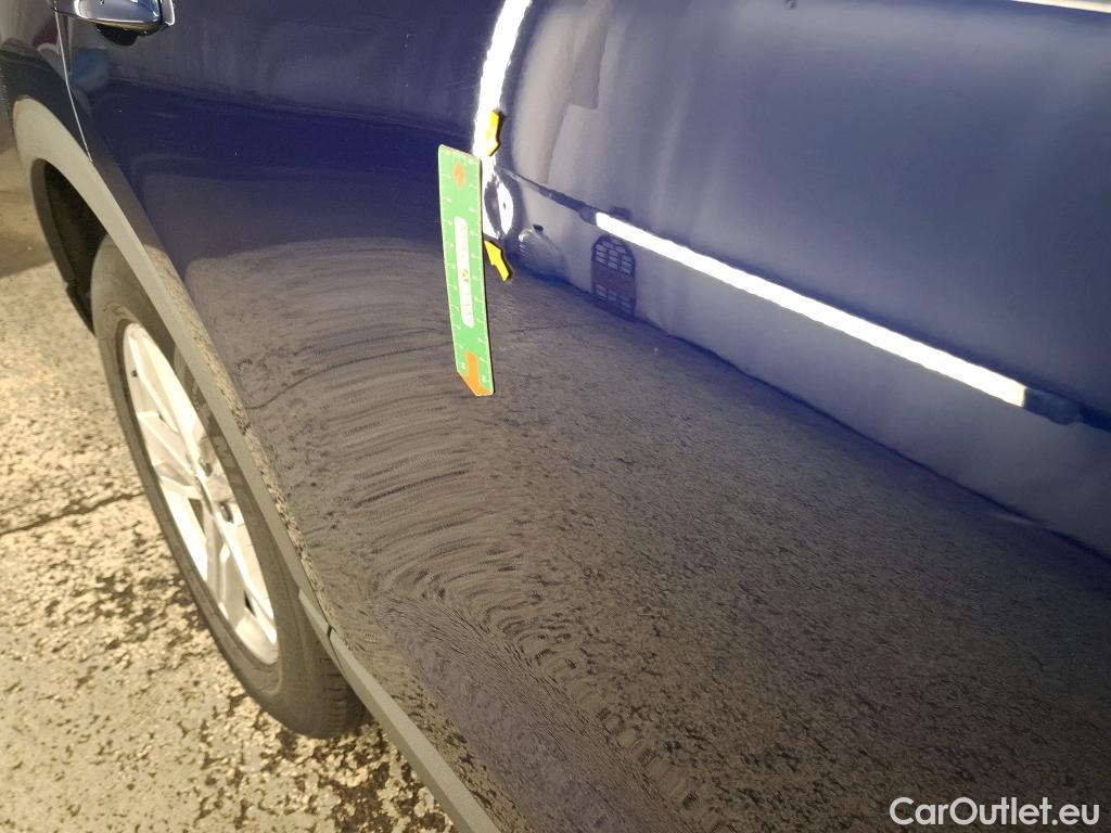  Audi  Q3 AUDI  / 2018 / 5P / SUV 35 TFSI 150 MHEV S TRONIC DESIGN #8