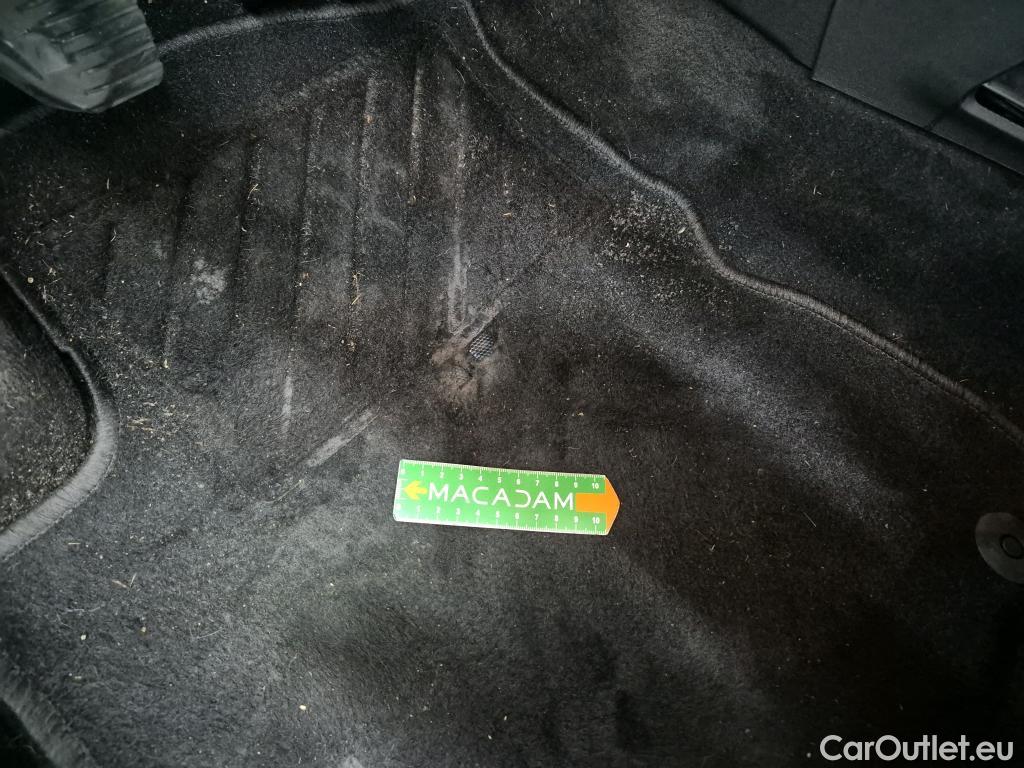  Peugeot  208  Affaire Premium Pack 1.5 HDi 100CV BVM5 E6dT #13