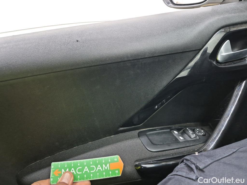  Peugeot  208  Affaire Premium Pack 1.5 HDi 100CV BVM5 E6dT #17