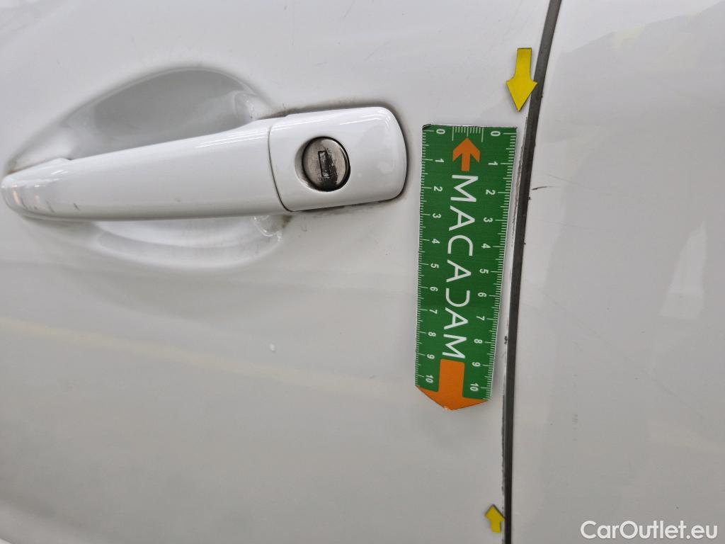  Peugeot  208  Affaire Premium Pack 1.5 HDi 100CV BVM5 E6dT #23