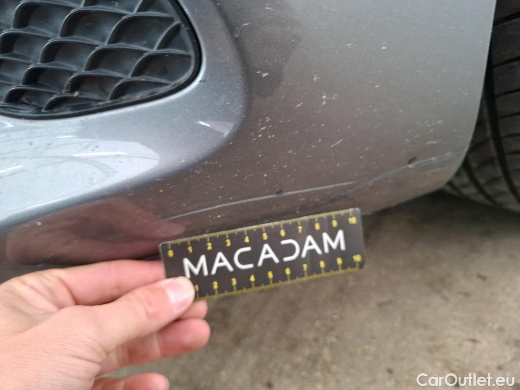  Mercedes  A-Klasse MERCEDES-BENZ Classe A Compact / 2018 / 5P / Berline A 180 d Business Line #8