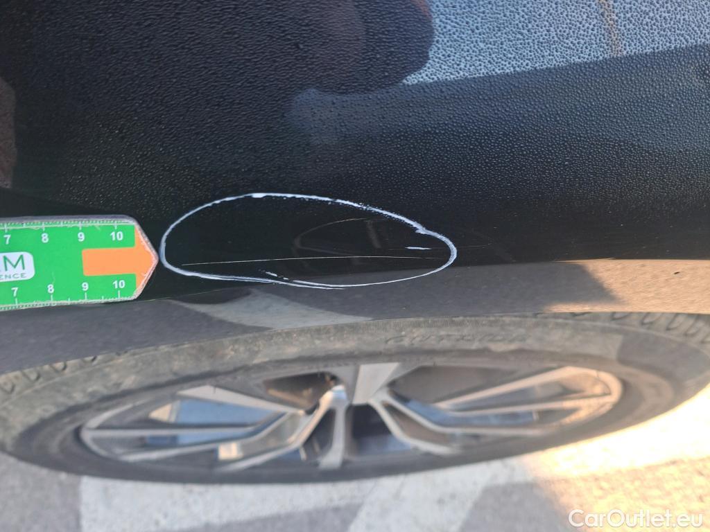  Bmw  Serie 3 BMW  / 2018 / 4P / sedán 318d Auto. #5