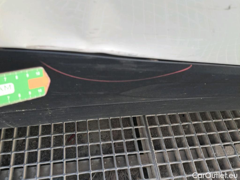  Bmw  X2 BMW  / 2017 / 5P / xDrive25e Auto #29