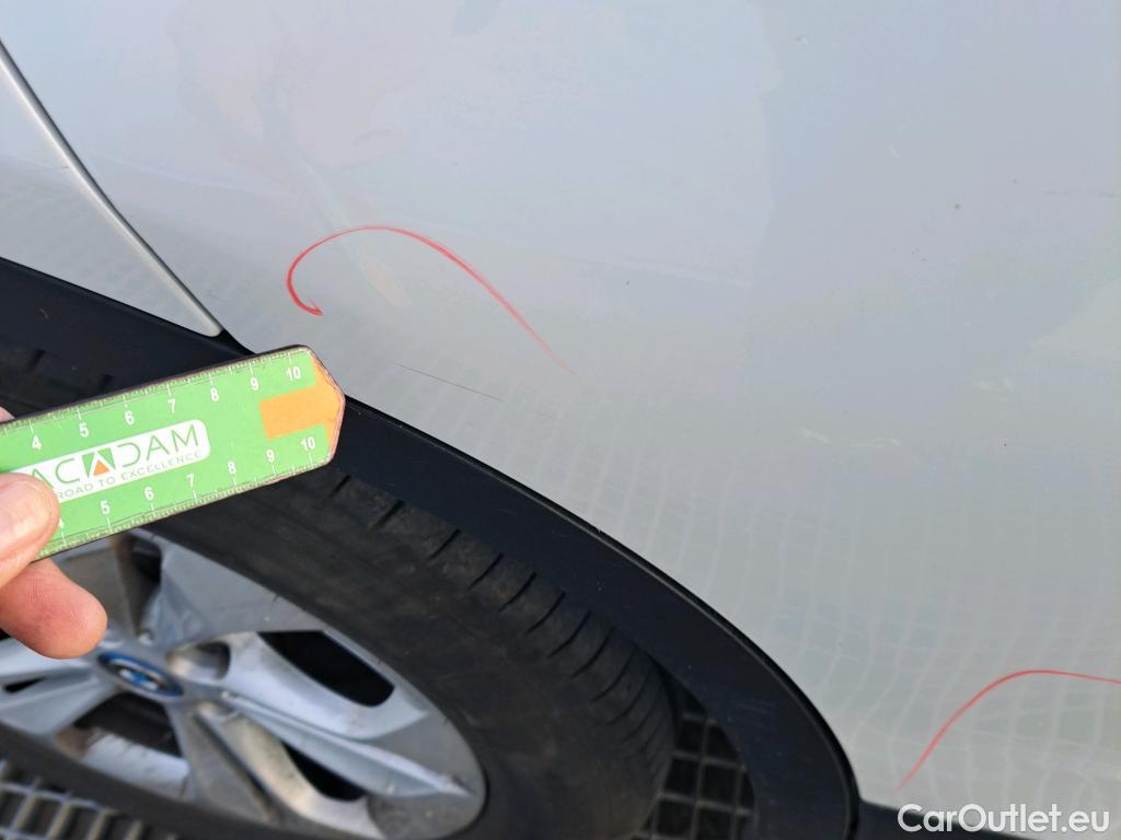  Bmw  X2 BMW  / 2017 / 5P / xDrive25e Auto #4