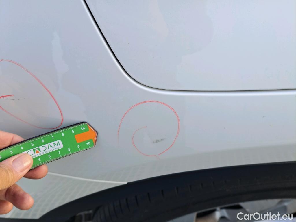  Bmw  X2 BMW  / 2017 / 5P / xDrive25e Auto #52