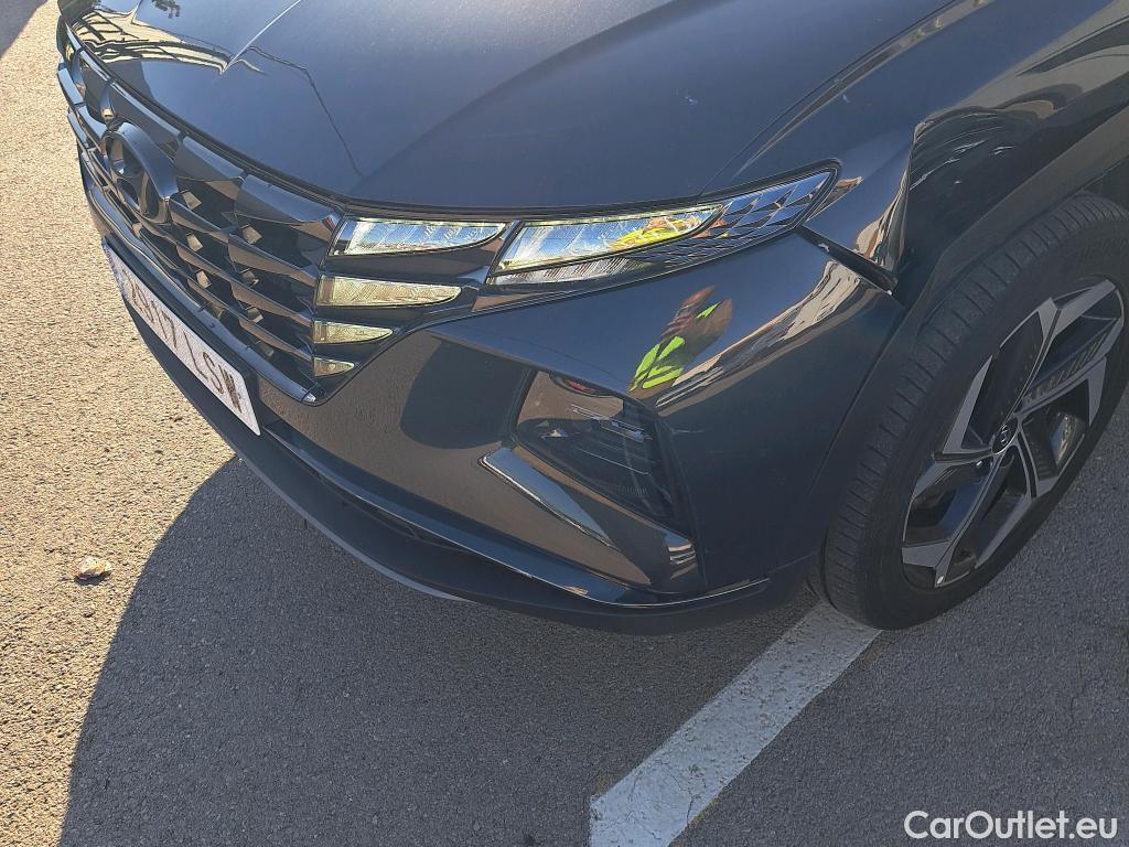  Hyundai  Tucson HYUNDAI  / 2020 / 5P / todoterreno 1.6 TGDI PHEV 195kW Maxx Auto 4X4 #16